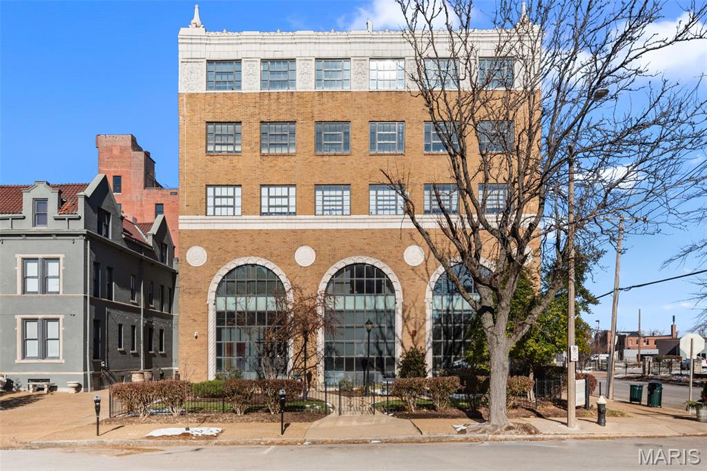4901 Washington