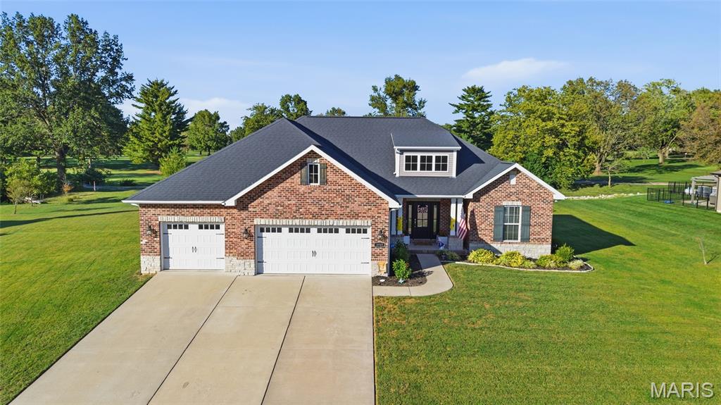 3717 Golfview