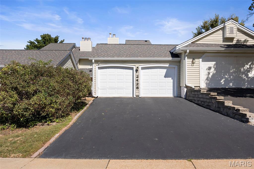2428 Claymoor