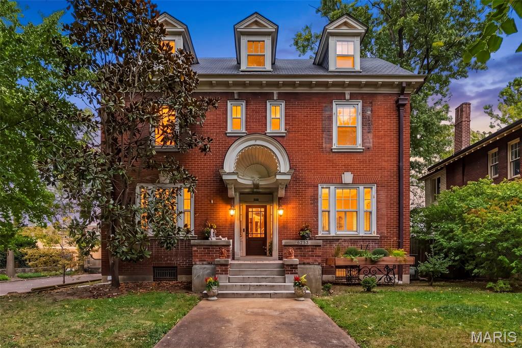 6253 Washington